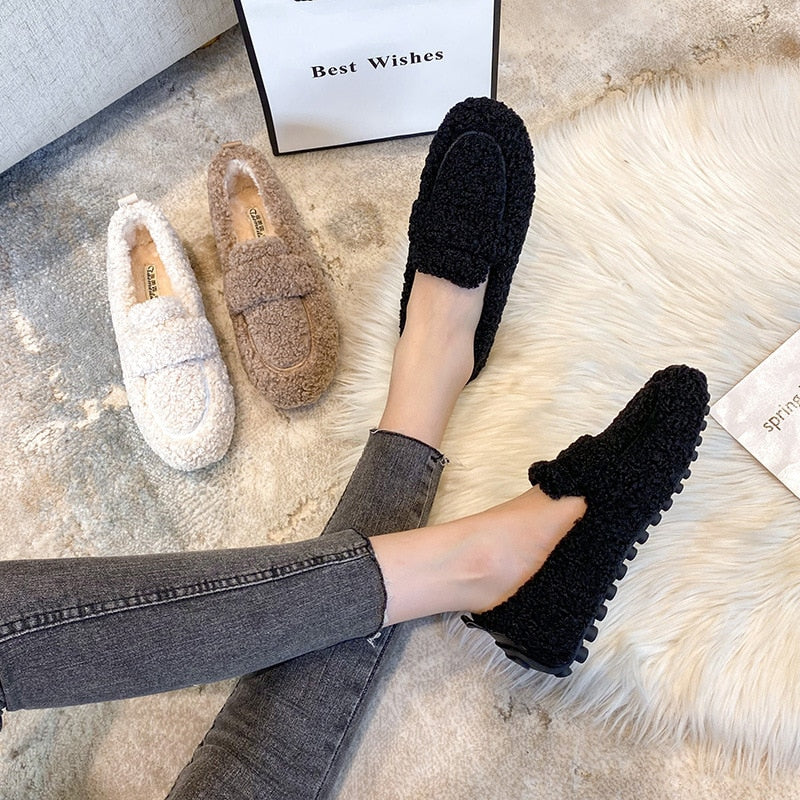 CozyNest | Soft Plush Men's Slippers for Ultimate Comfort 5