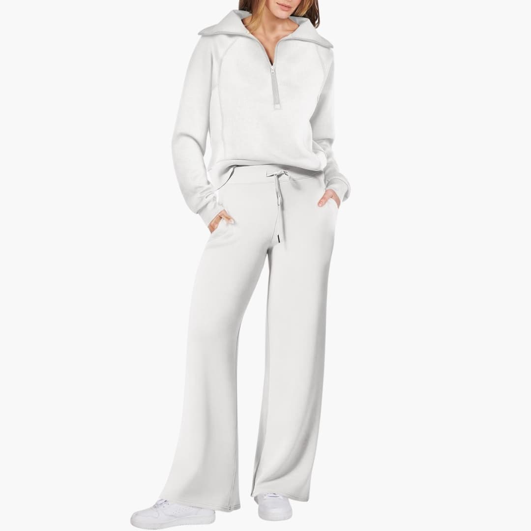 Daphne | Comfortable Women's Loungewear Set – Stylish Half Zip Top & Wide Leg Pants 10