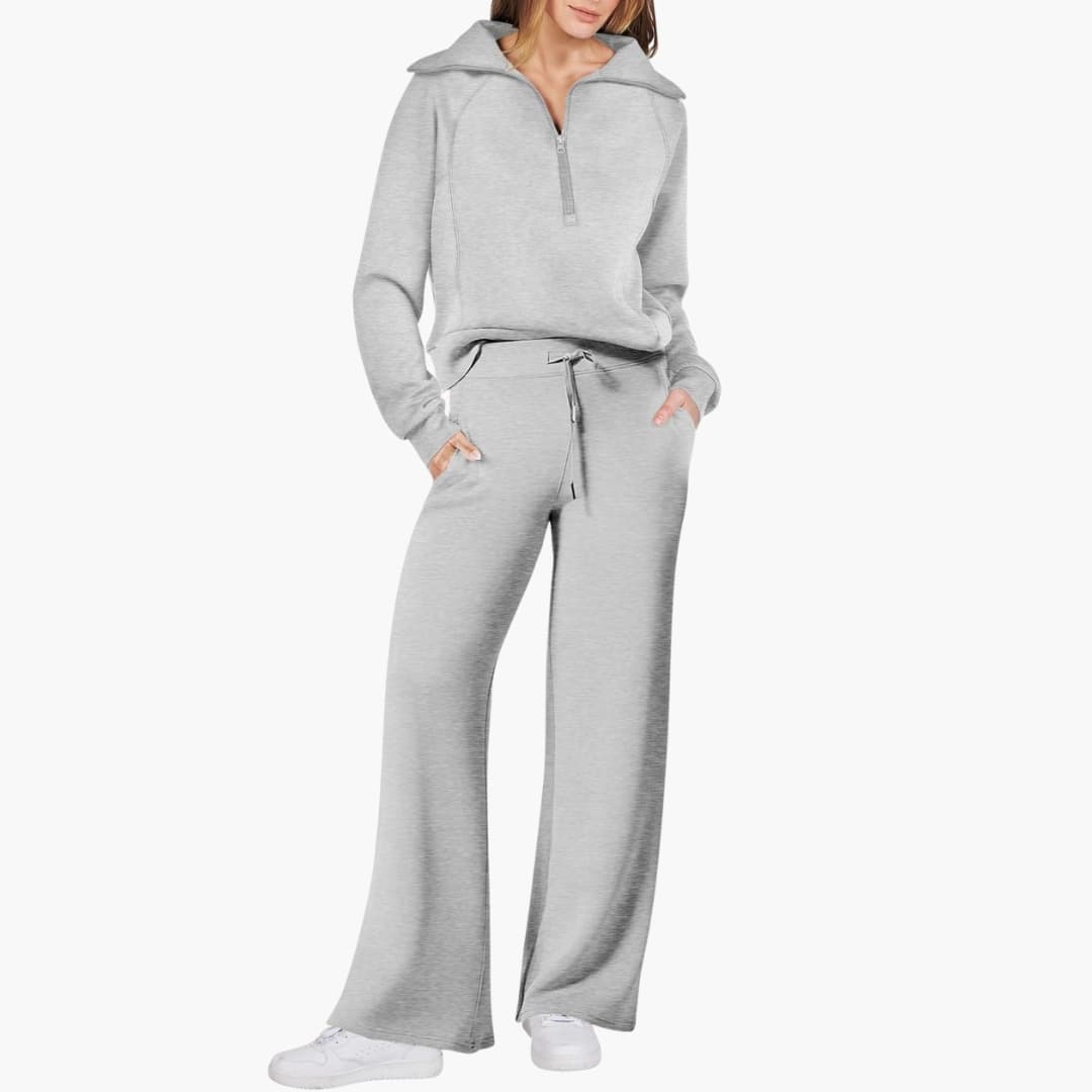 Daphne | Comfortable Women's Loungewear Set – Stylish Half Zip Top & Wide Leg Pants 14
