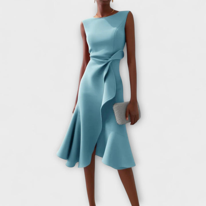 Darla | Elegant Plus Size Midi Dress – Chic Wedding Guest & Cocktail Style 4