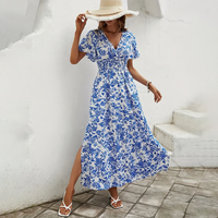 Lily | Elegantes Maxikleid mit Blumenmuster, V-Ausschnitt und kurzen Ärmeln