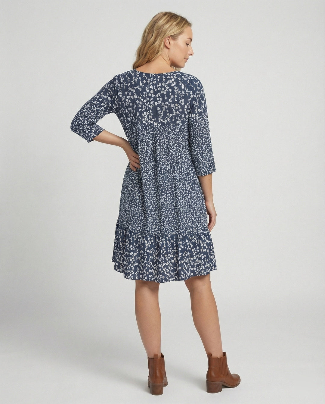 Elysia | Elegant, Comfortable & Versatile Women's Midi Dress 3