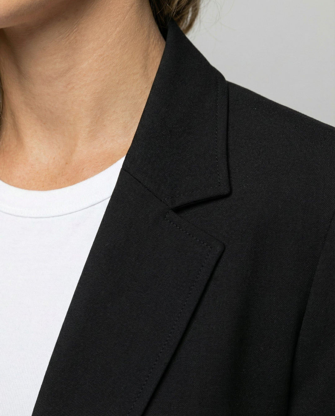 Evelyn | Elegant & Comfortable Women's Two-Piece Suit 3