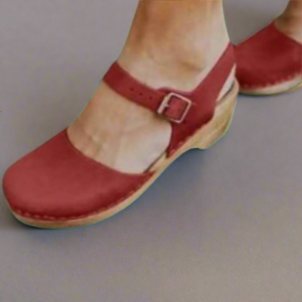 Gina | Comfortable Women's Clogs – Stylish Wooden Platform & Closed Toe Design 3
