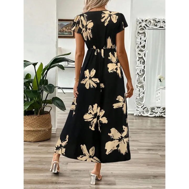 Hanneli | Elegant Black Maxi Dress – Soft, Flowing & Perfect for Women 1
