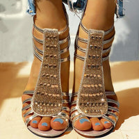 Maria | Strassbesetzte Sandalen mit Blockabsatz und Riemchen