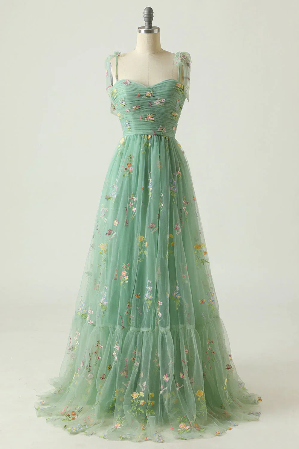 Heidi | Elegant Floral Embroidered Short Cocktail Dress for Women - Perfect Holiday Party Attire 0