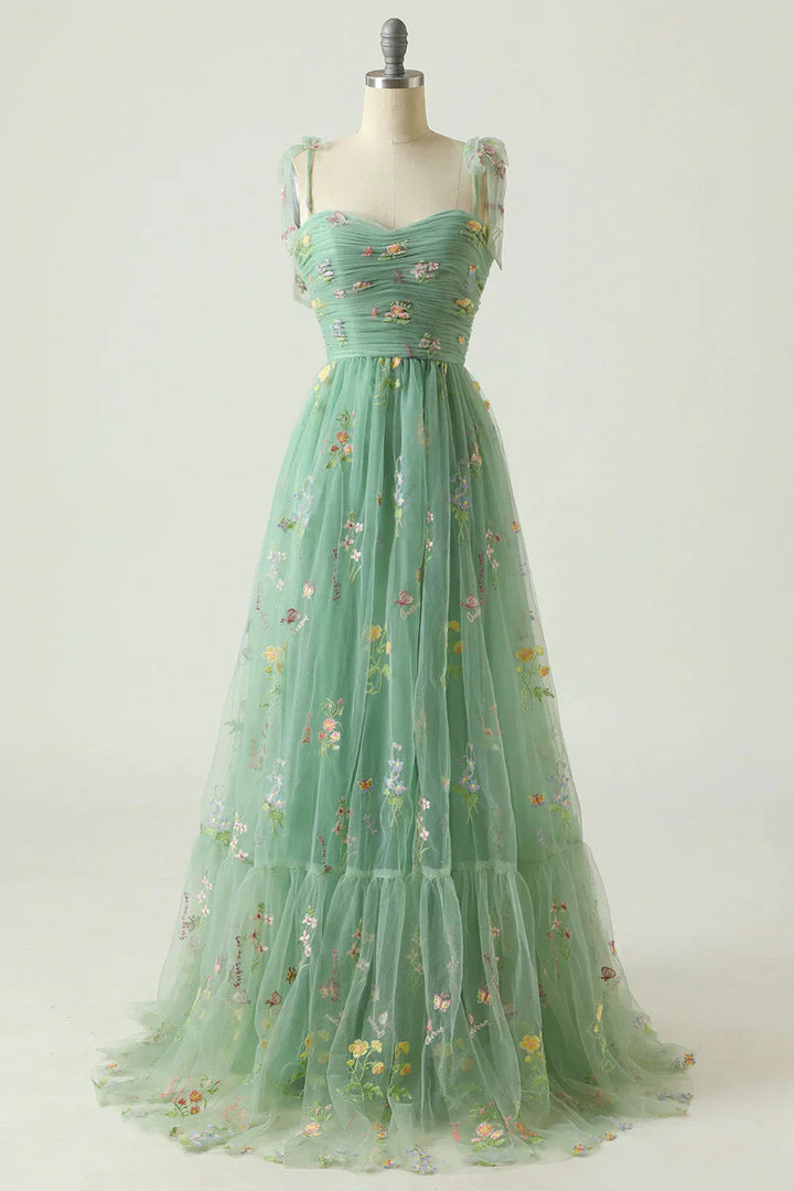 Heidi | Elegant Floral Embroidered Short Cocktail Dress for Women - Perfect Holiday Party Attire 0