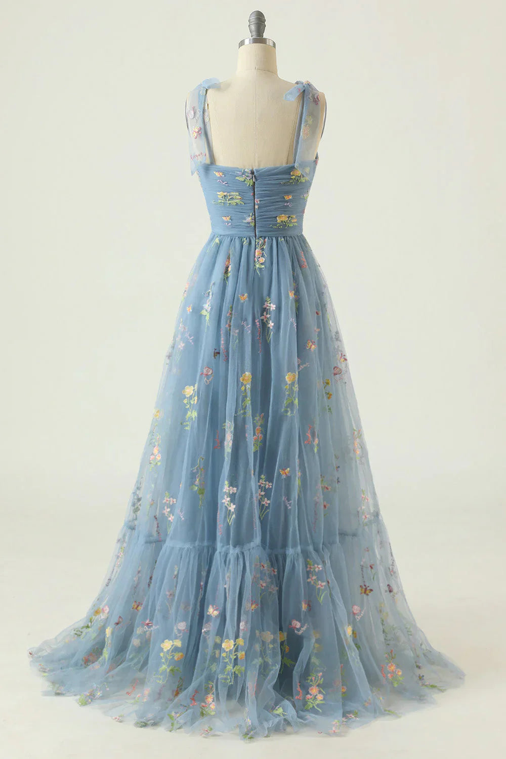 Heidi | Elegant Floral Embroidered Short Cocktail Dress for Women - Perfect Holiday Party Attire 3