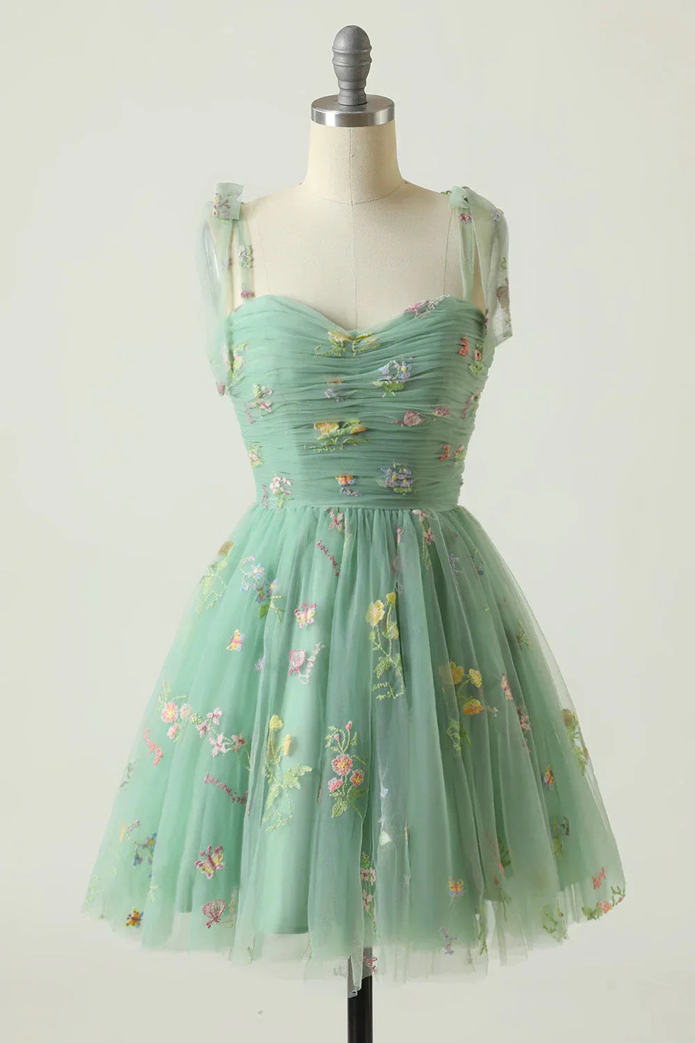 Heidi | Elegant Floral Embroidered Short Cocktail Dress for Women - Perfect Holiday Party Attire 8