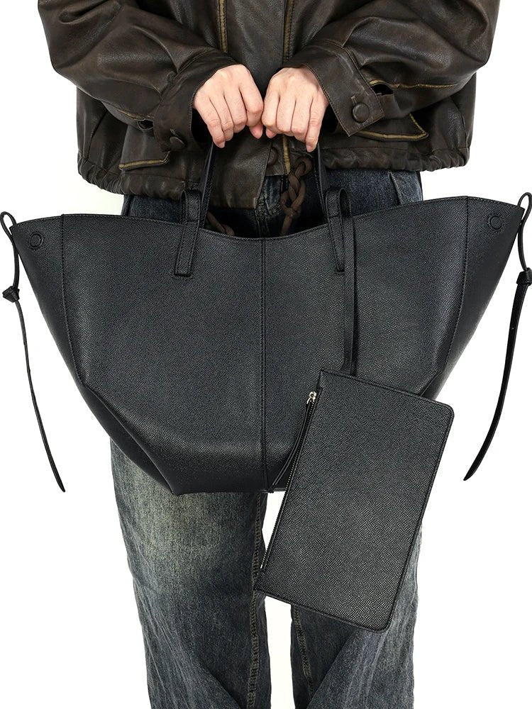 Isabella | Women's Oversized Vintage PU Leather Shoulder Tote Bag 4