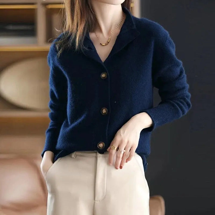 Jennifer | Soft & Versatile Winter Cardigan 0
