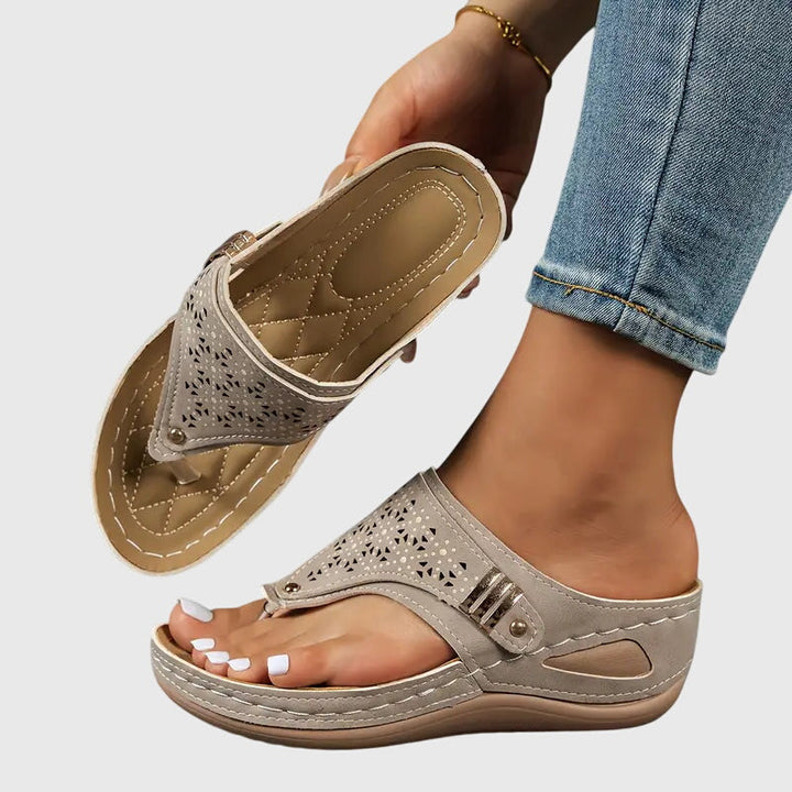 Kara | Comfortable & Supportive Orthopedic Sandals for Women - Best Orthotic Sandals for All-Day Wear 3