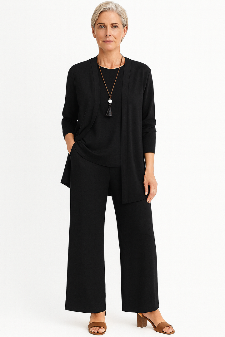 Karin | Elegant Plus Size Suits for Women – Lightweight, Versatile Three-Piece Set 1