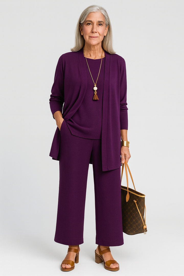 Karin | Elegant Plus Size Suits for Women – Lightweight, Versatile Three-Piece Set 4
