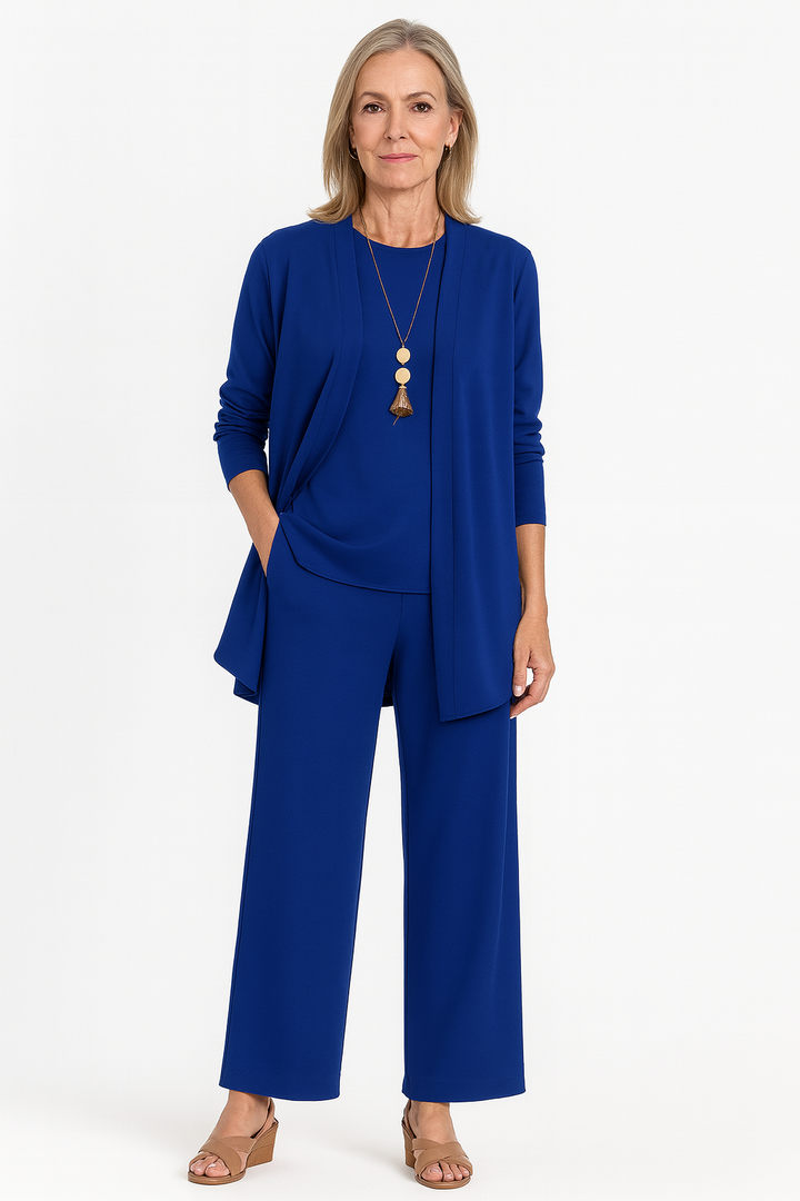 Karin | Elegant Plus Size Suits for Women – Lightweight, Versatile Three-Piece Set 6