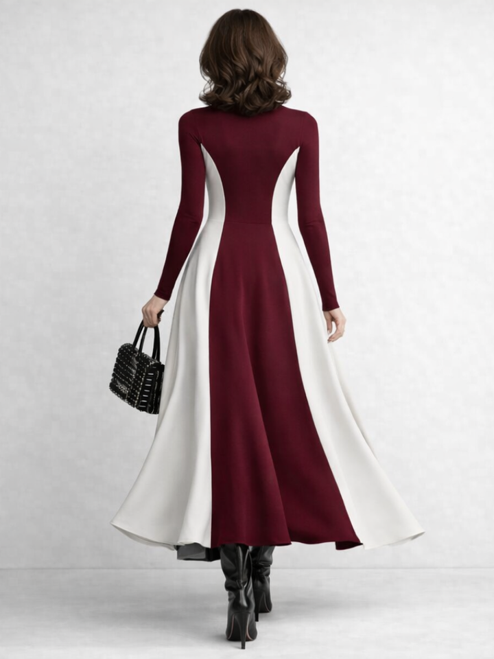Bianca | Maxikleid für den Herbst mit kontrastierenden Einsätzen und Rollkragen