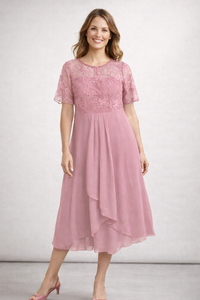 Isabella | Elegantes und feminines Midikleid aus floraler Spitze