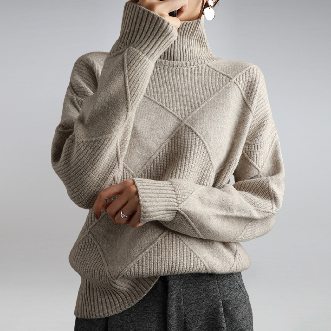 Lucy | Turtleneck Cashmere Sweater 10