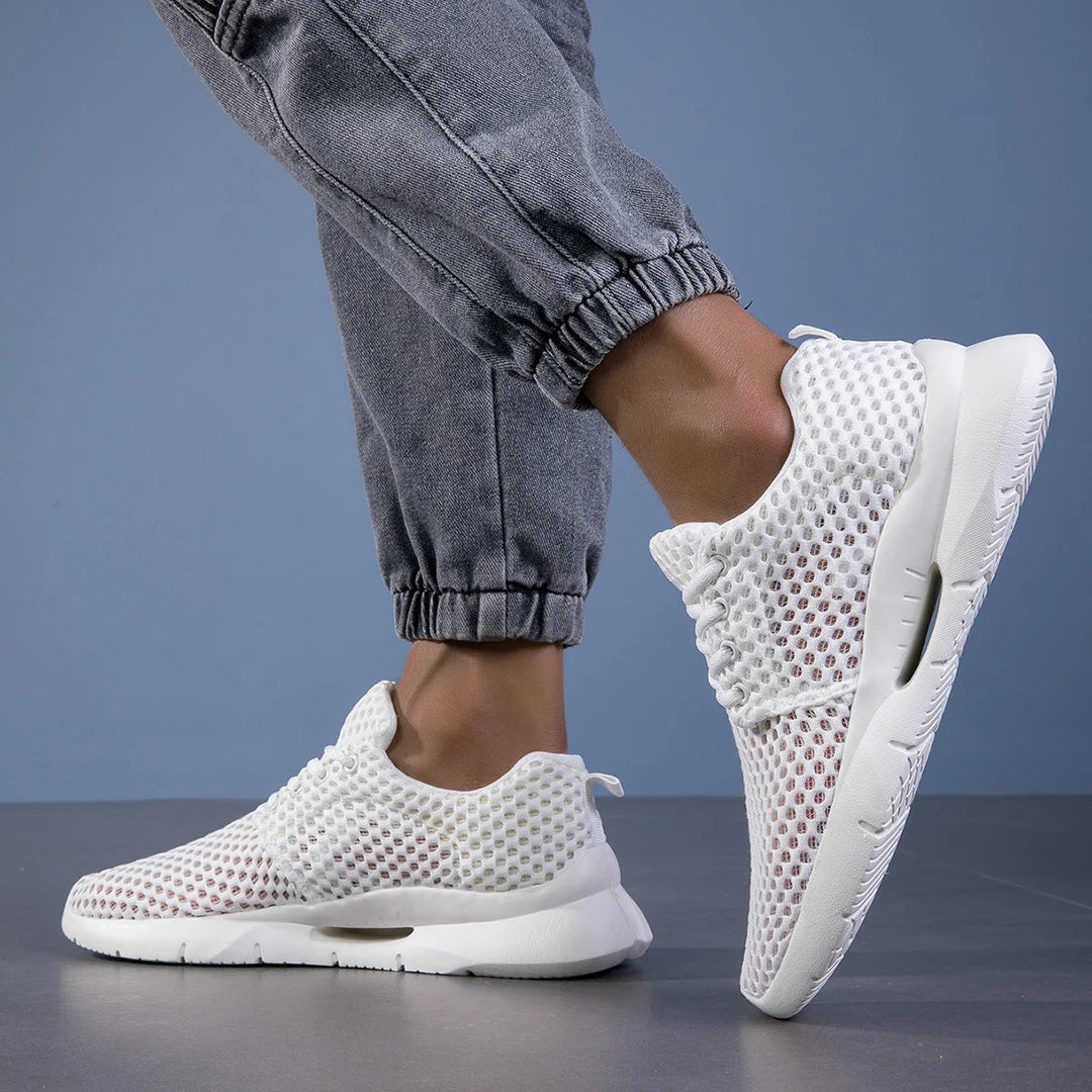 Luma | Lightweight, Breathable & Stylish Sneakers for Everyday Comfort 4