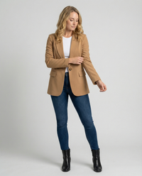 Luna | Schicker und eleganter, maßgeschneiderter Damenblazer