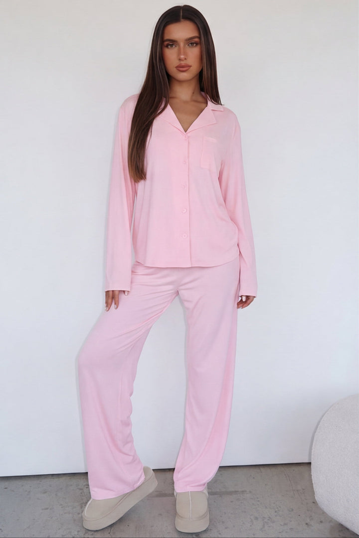 Luna | Elegant Relaxed Fit Women's Lounge Set 0