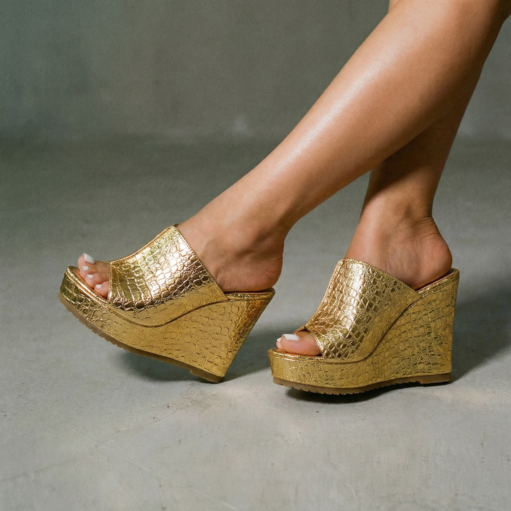 LuxeShine | Elegant Comfortable Wedge Sandals for Women 1