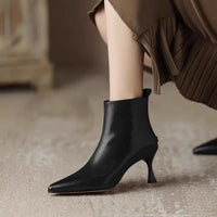 Chloe | Stivaletti con tacco kitten chic ed eleganti