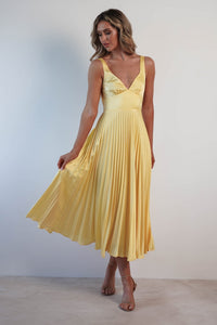 Clara | Lightweight And Flowing Pleated Maxi Dress