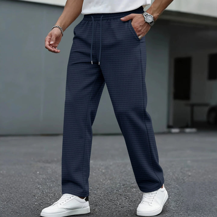 Maverick | Lightweight & Breathable Men's Casual Pants – Perfect for Year-Round Style 2