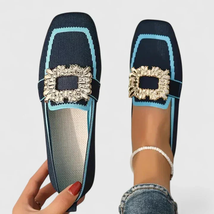 Maya | Elegant & Comfortable Black Loafers for Women 1
