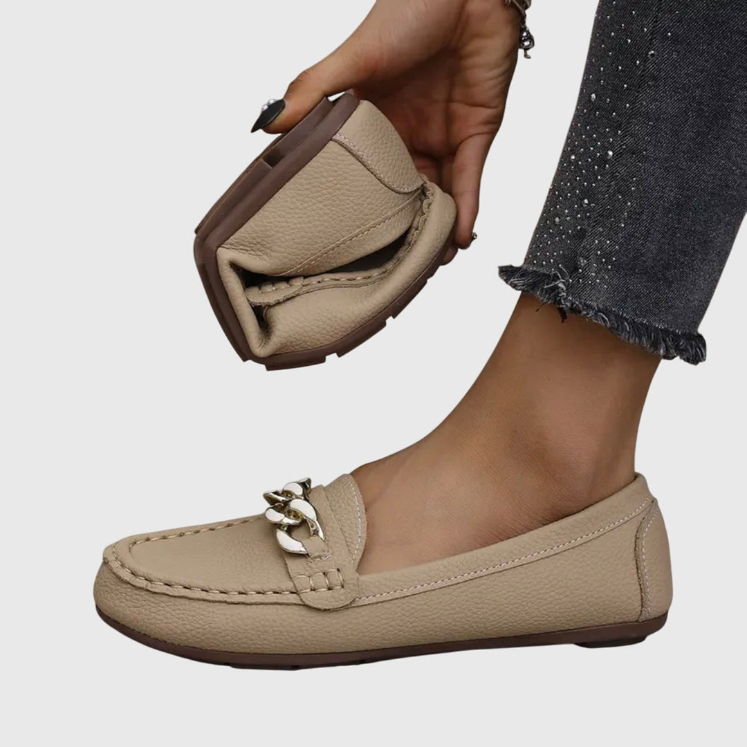 Mellora | Chic Black Loafers for Women – Comfortable & Stylish Orthopedic Design 4