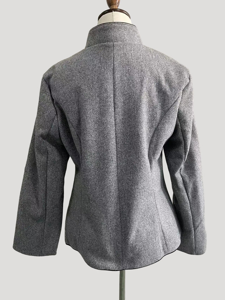 Mia | Elegant women's short jacket in urban style 3