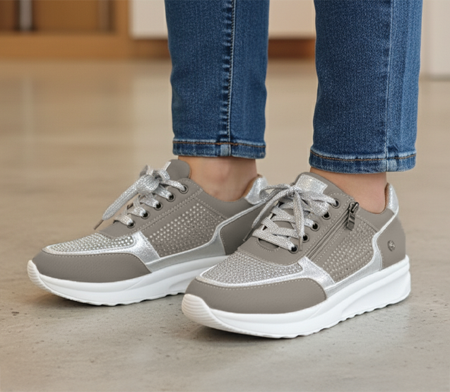 Nora | Comfortable & Stylish Women's Sneakers – Platform Lace Up Design 3