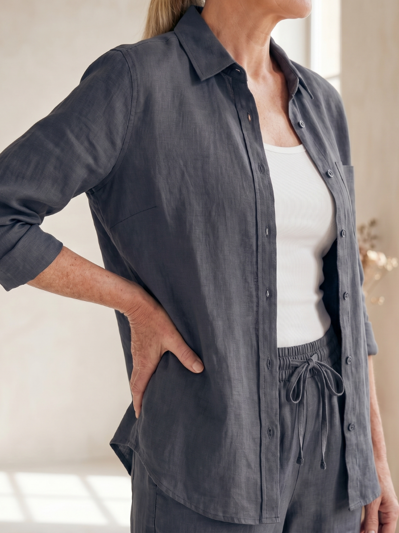 Nora | Lightweight, Relaxed Fit Women’s Outfit – Long-Sleeved Shirt & Tapered Trousers Set 8