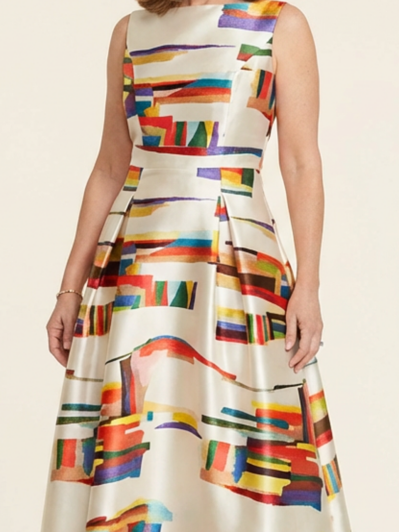 Serena | Sleeveless Round-Neck Pleated Fall Maxi Dress
