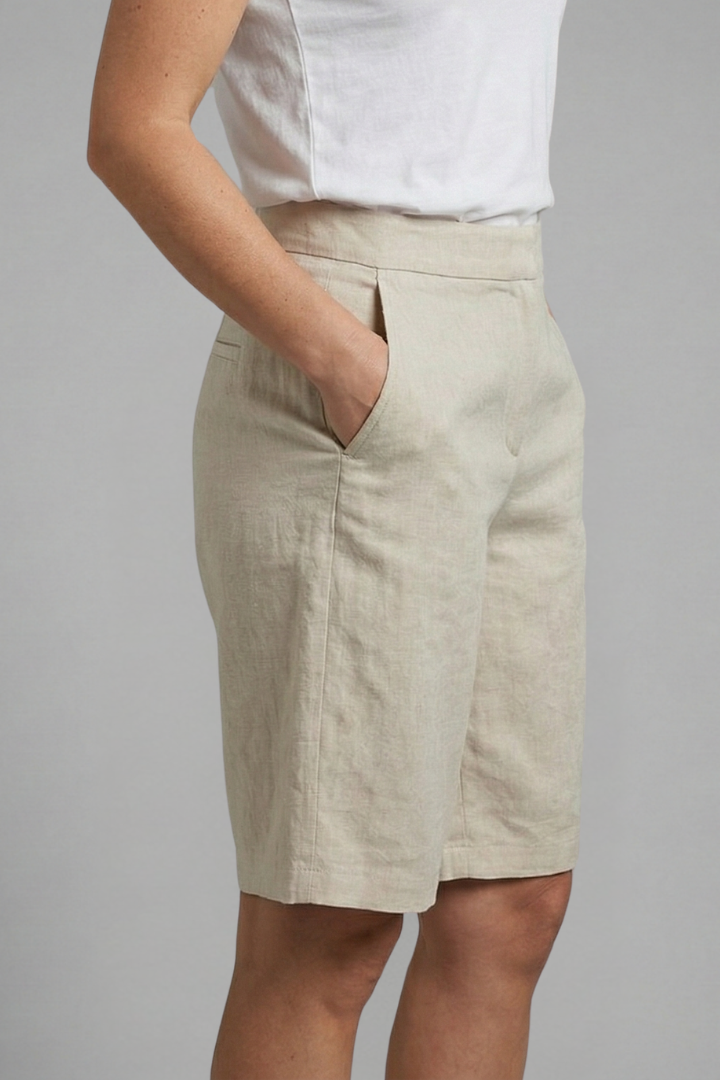 Octavia | Comfortable, Versatile & High Waisted Women's Knee Length Shorts 3