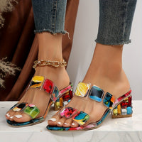 Judy | Stilvolle Sandalen mit mehreren Riemen und klarem Blockabsatz