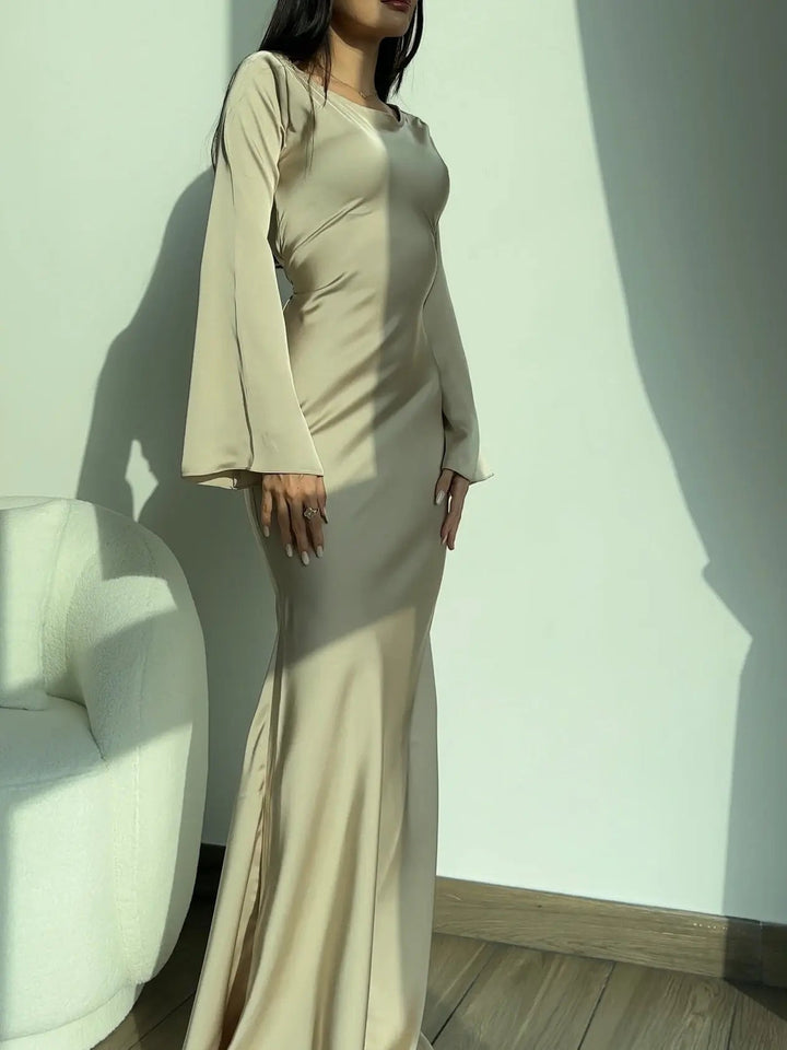 Ophelia | Elegant Long Sleeve Maxi Dress for Women – Fitted & Perfect for Special Occasions 3