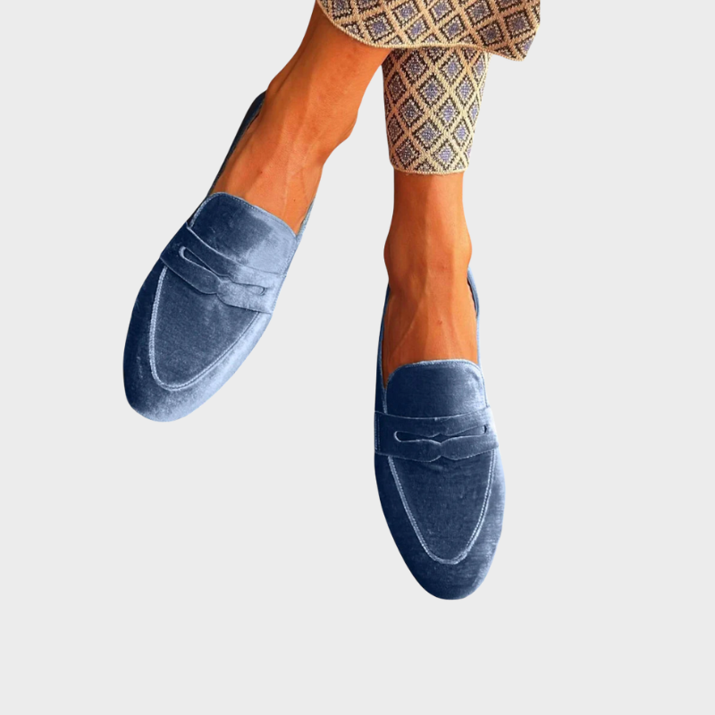 Pavina | Comfortable & Stylish Women's Loafers - Blue Slip-On Design 1