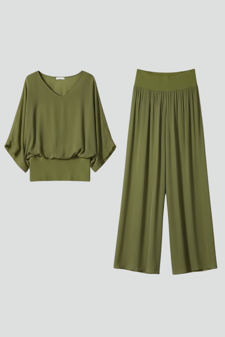 Pavina | Effortless Women’s Set – Flattering, Relaxed Fit Two Piece Loungewear 1
