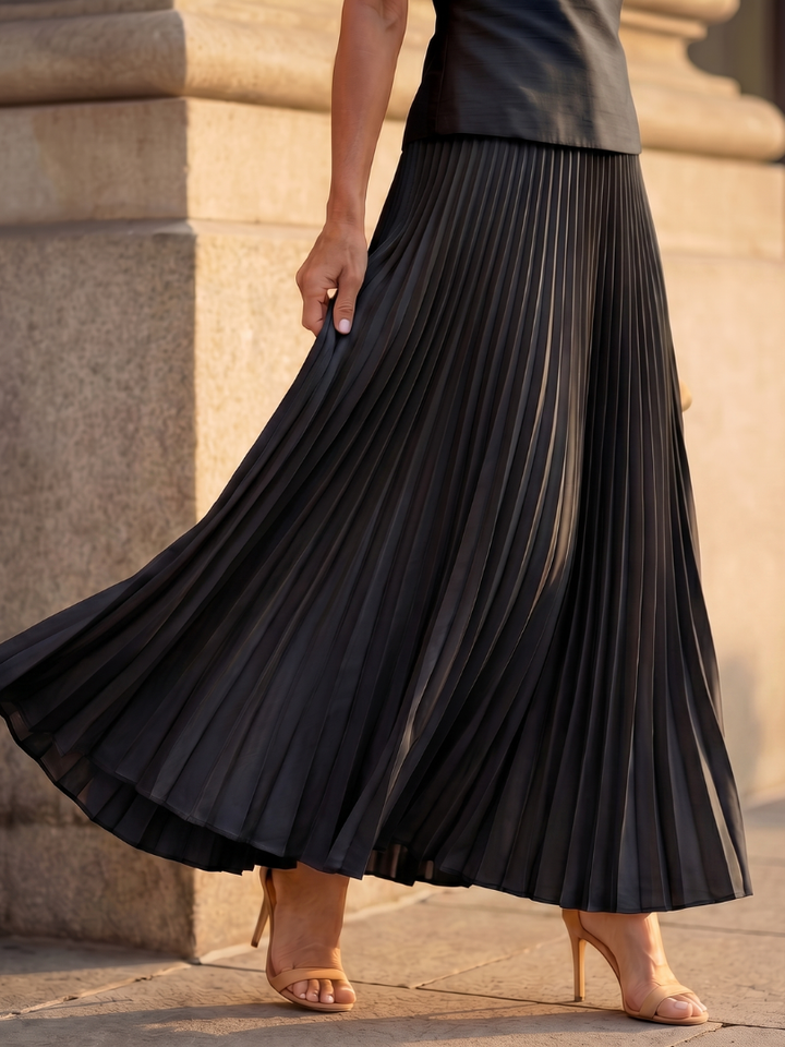 Pavona | Elegant Women's Dress with Structured Bodice & Flowing Pleated Skirt 5