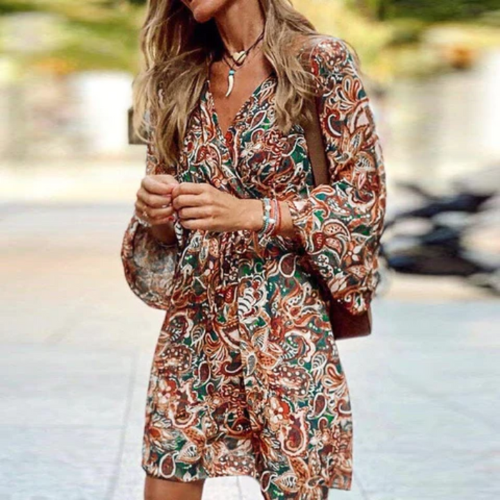Rosa | Flattering, Stylish &amp; Bohemian Women's Paisley Print Mini Dress 2