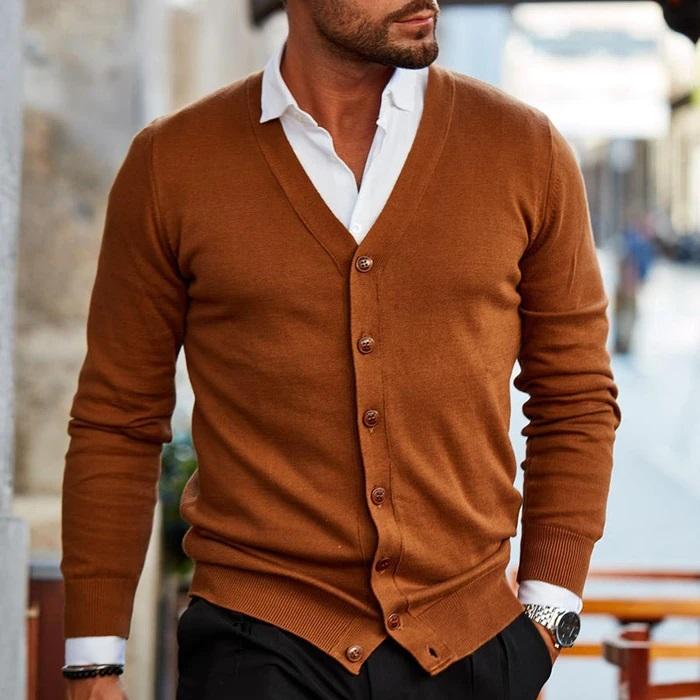 Rovian | Warm and stylish men's cardigan 2