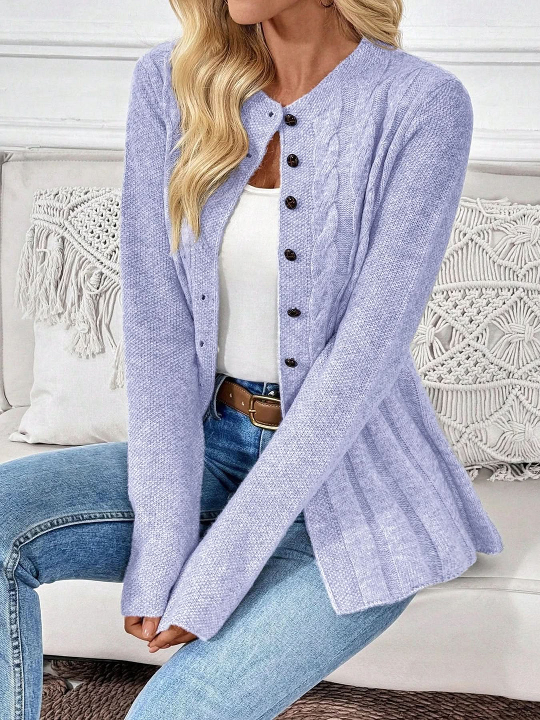 Cecilia | Cardigan in maglia a trecce con vita sagomata