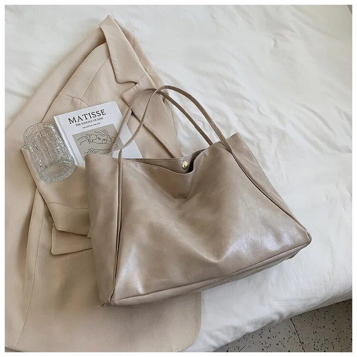 Scarlett | Women's Retro Large-Capacity PU Leather Shoulder Tote Bag 4