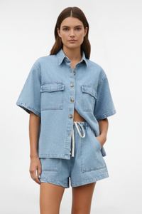 Jennifer | Effortless Shirt & High-Waisted Shorts Set