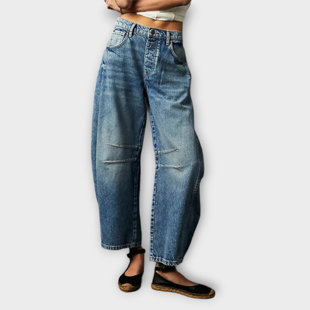 Sophia | Comfortable & classic wide-leg jeans 1