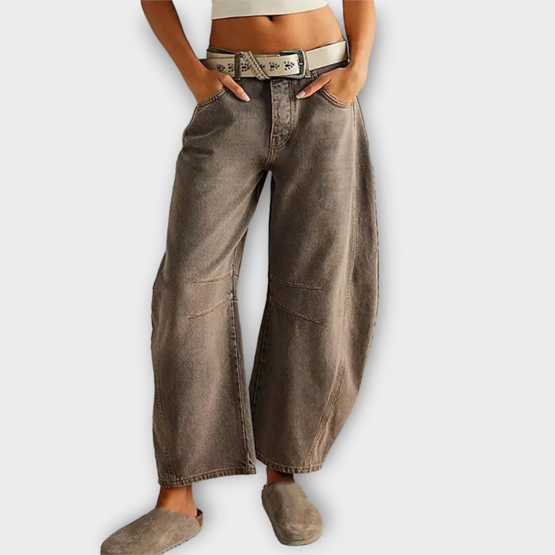 Sophia | Comfortable & classic wide-leg jeans 2