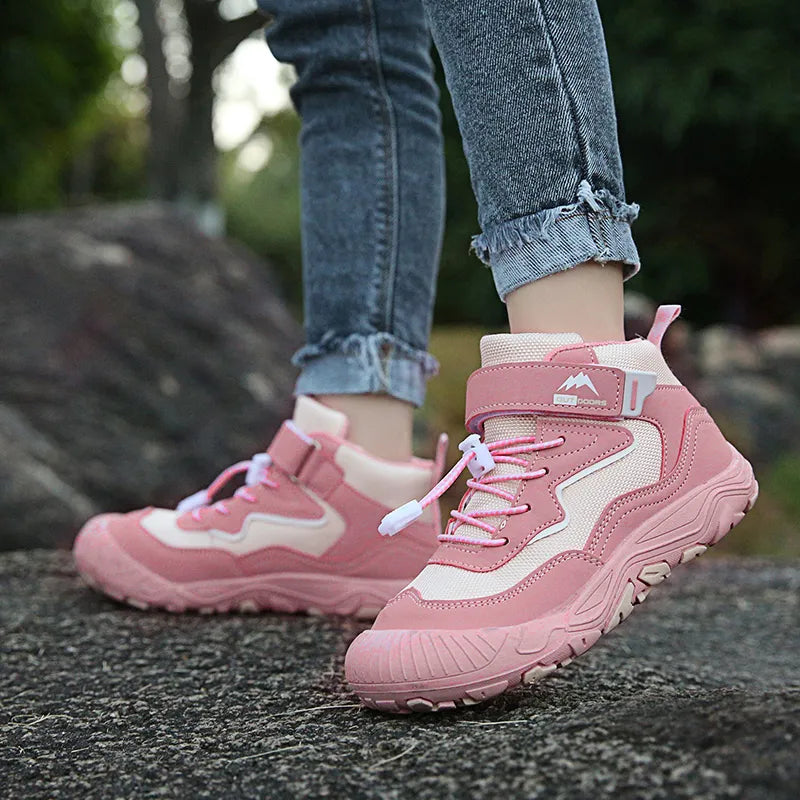Stefan | Robust children's outdoor shoes for every adventure 1